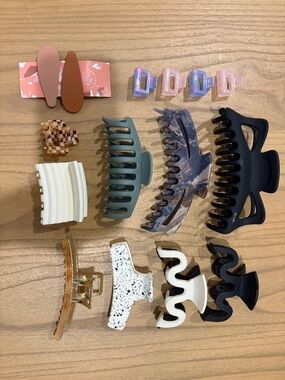 Hair clip bundle
